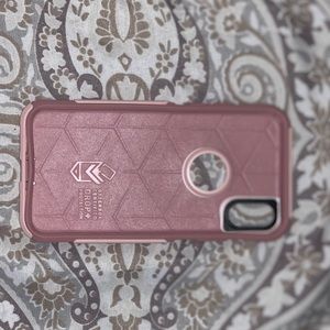Brand new commuter otter box